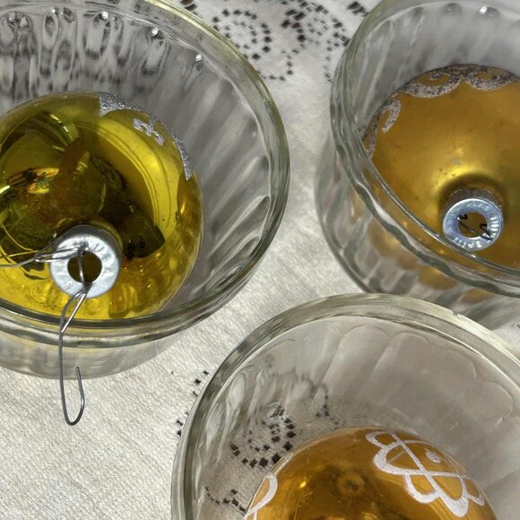 MCM Shiny Brite gold & glitter ornaments - Picture 10 of 10